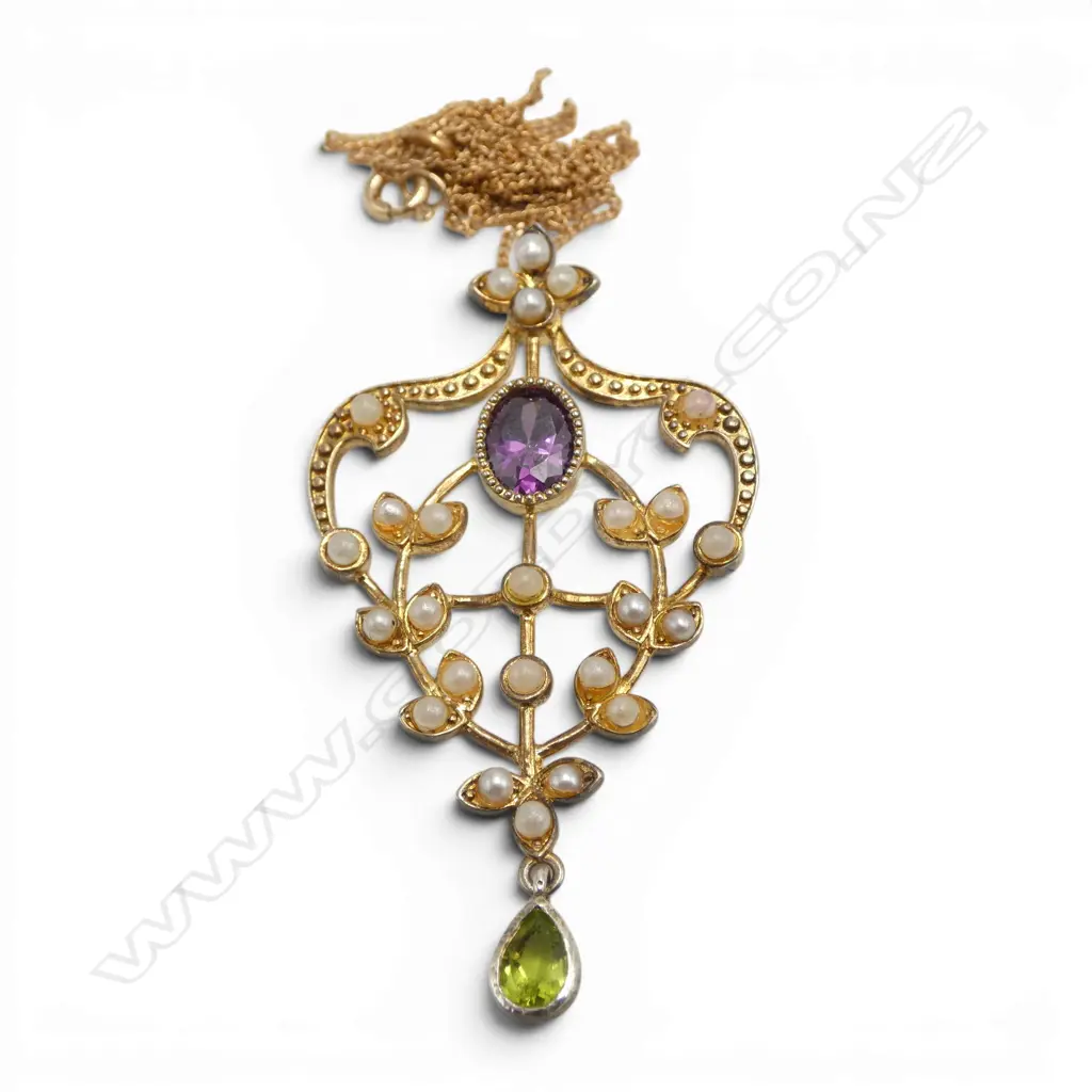 Edwardian style silver gilt  pendant ON 9ct GOLD CHAIN. Chain = 1.4gms Image 1++