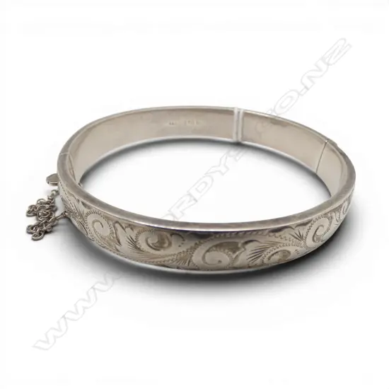 STG SILVER H & S HALF HINGED BANGLE scroll engraved 13gms 