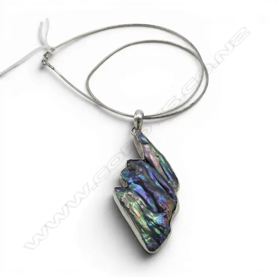 STG SILVER FRESH WATER BAROQUE PEARL PENDANT NECKLACE