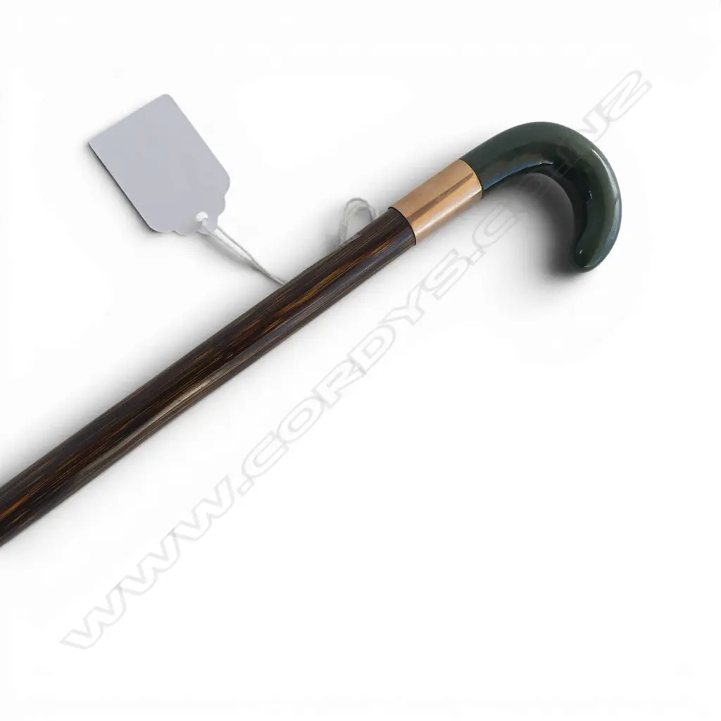 VINTAGE 9ct GOLD & POUNAMU HANDLED WALKING CANE. L.910mm Image 1++