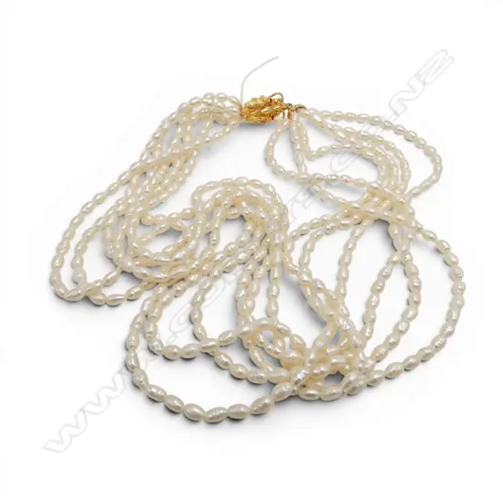 MULTI STRAND FRESH WATER PEARL NECKLACE, L.440mm