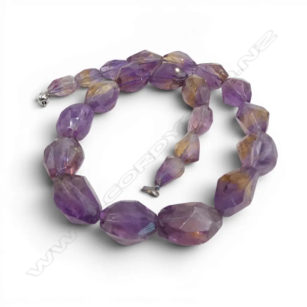 Tapered chunky facetted amethyst large bead necklace. L.500mm. Image 1++