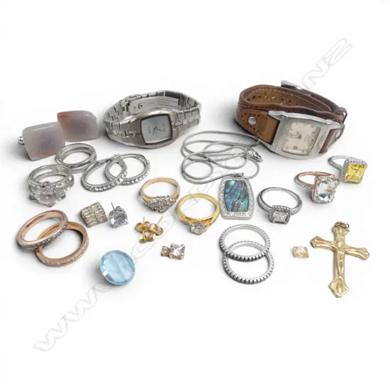 11 COSTUME RINGS + ASST. JEWELLERY, FOSSIL WRIST WATCH ETC