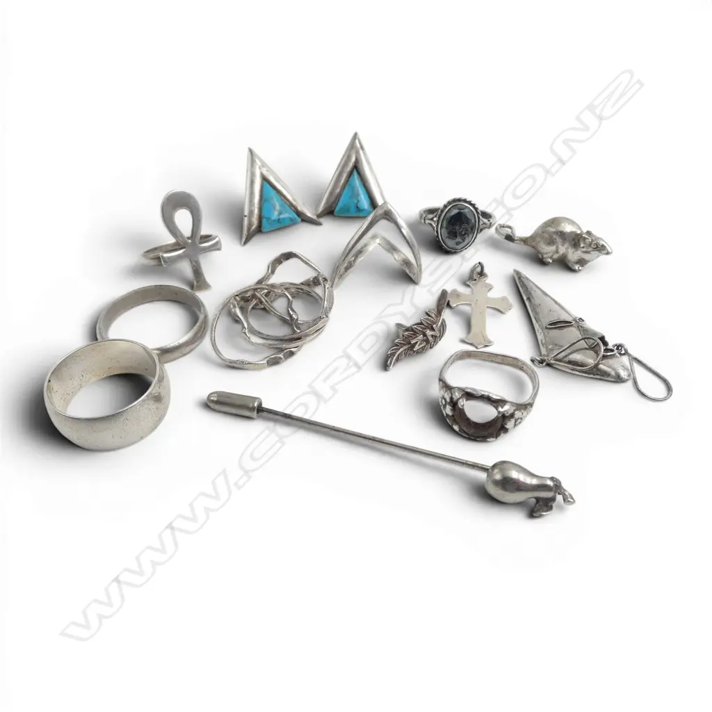 ASST. COSTUME & SILVER JEWELLERY some faults Image 1++
