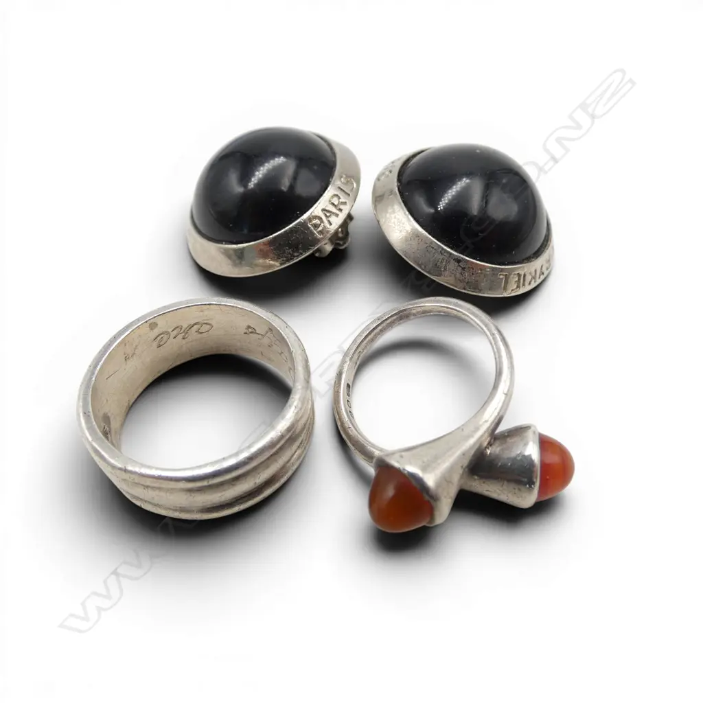2 STG SILVER RING + PR EARRINGS  Image 1++