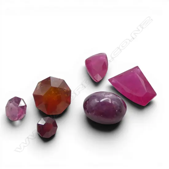 SIX UNSET GEMSTONES - RUBY/GARNET/AMETHYST (From the estate of Jeweller Simon Misdale)