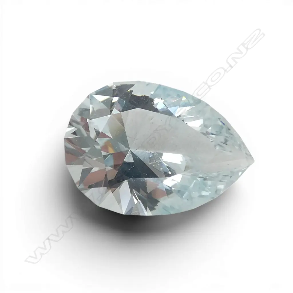 UNSET PEAR CUT AQUAMARINE (From the estate of Jeweller Simon Misdale) Image 1++