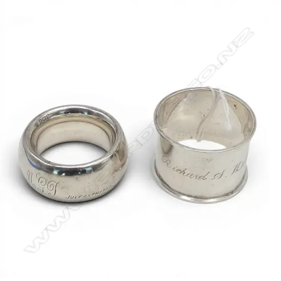 2 STG SILVER NAPKIN RINGS 64gms