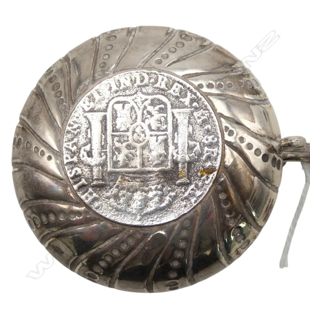 OLD SILVER small CUP w coin base dated 1800. 45gms Image 1++