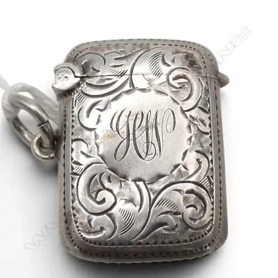 Birmingham 1910 SILVER ENGRAVED VESTA slightly smaller size 12.5gms