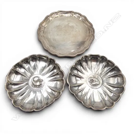 3 small STERLING SILVER TRAYS: Pr Zodiac emblemed + Pie crust edge. 83.7gms