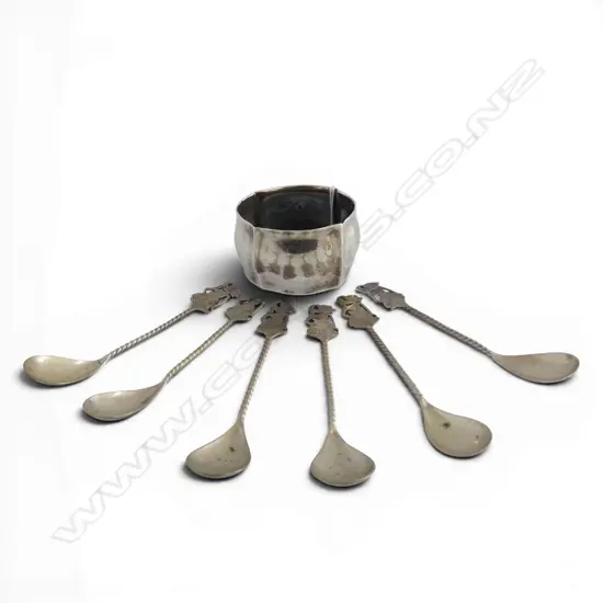 830 SILVER NAPKIN RING 43gms + 6 800 THAI SILVER TEASPOONS 34gms
