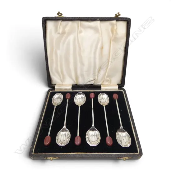 CASED SET OF 6 STG SILVER TEASPOONS, SHEFFIELD 1934