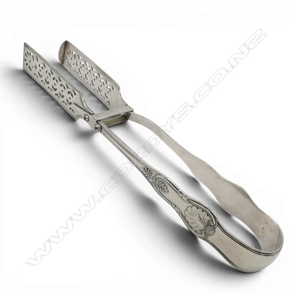 Pair of early 20thC silver plate asparagus tongs. King's pattern. L.285mm. Image 1++