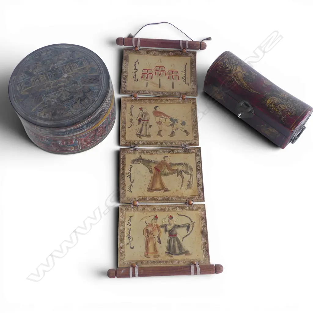 3 ORIENTAL PCES; 2 LIDDED CONTAINERS 175mm dia, LEATHER ARTWORK Image 1++