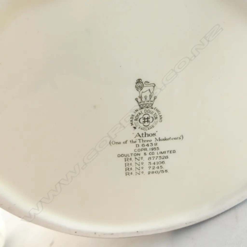 2 LARGE SIZE RD CHARACTER JUGS ATHOS  & CAPT MORGAN H190MM  CHIP TO ATHOS Image 1++