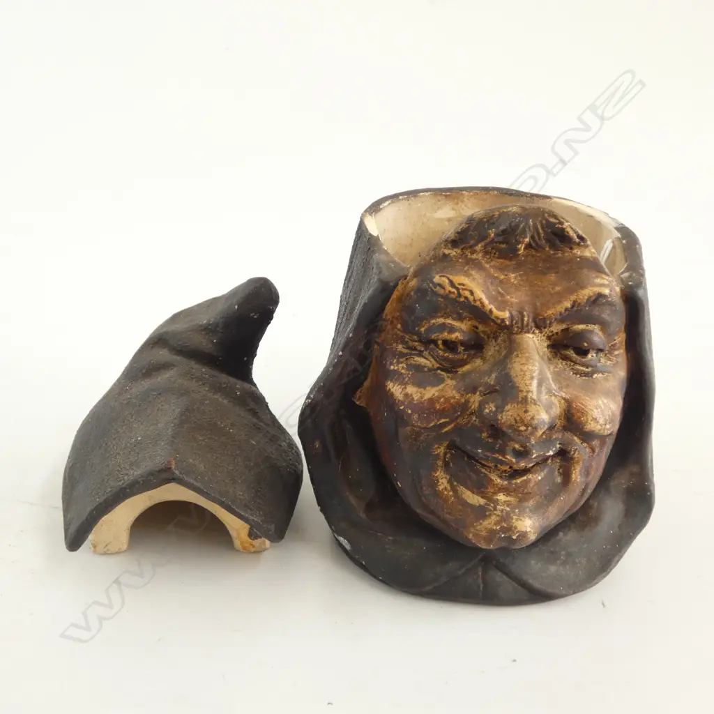  FRIAR BUST LIDDED CONTAINER H.175mm Image 1++