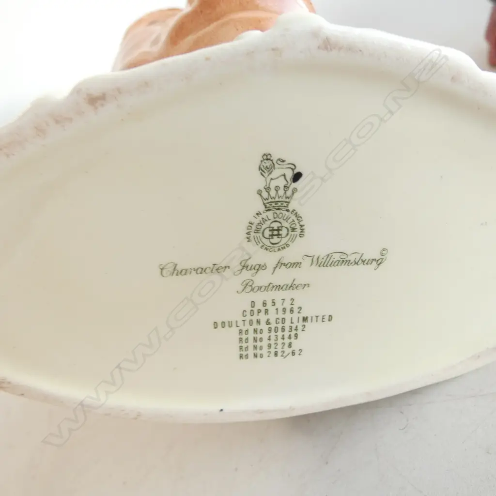 2 LARGE SIZE RD CHARACTER JUGS GONE AWAY &BOOTMAKERH190MM Image 1++