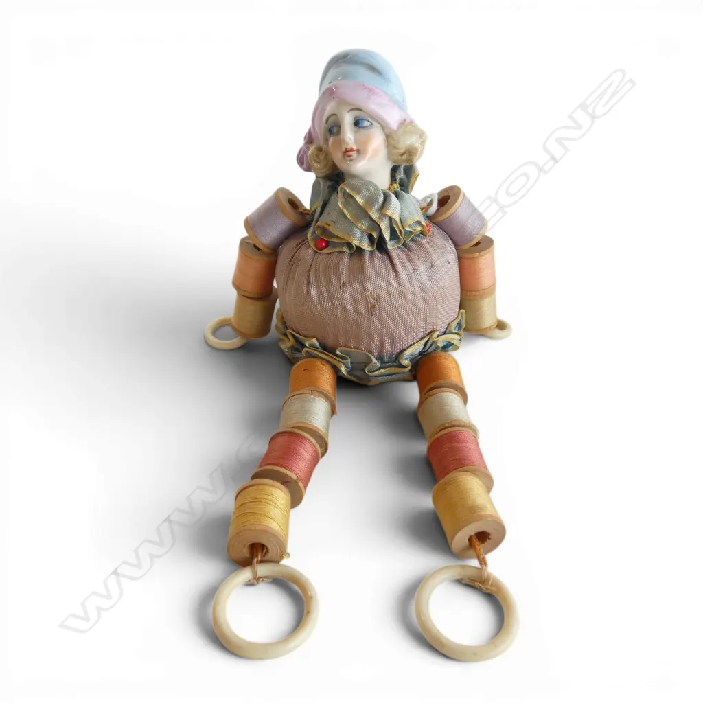 VINTAGE HALF DOLL PIN CUSHION w MINI COTTON REEL ARMS & LEGS Image 1++