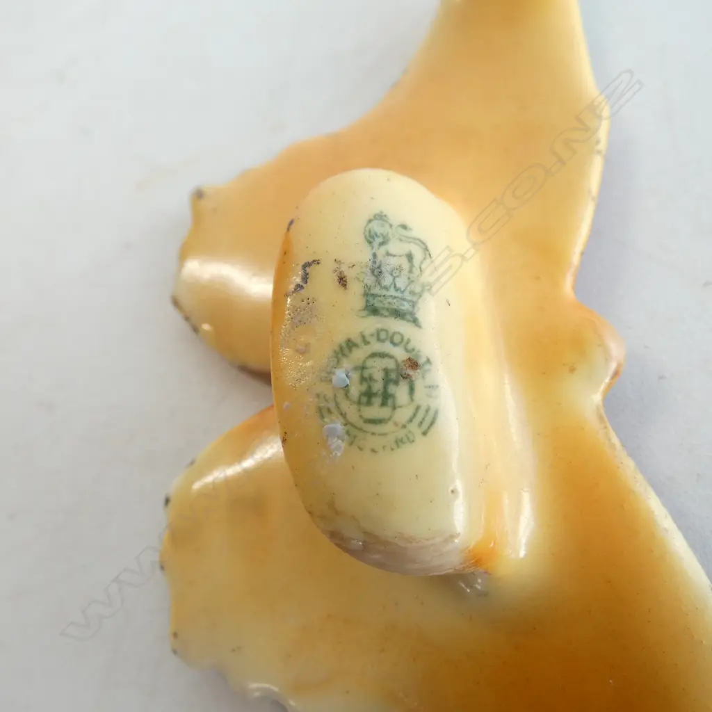 2 VINTAGE ROYAL DOULTON BUTTERFLIES, 1 to clip over bowl, OTHER SUGAR BOWL COVER TOP Image 1++