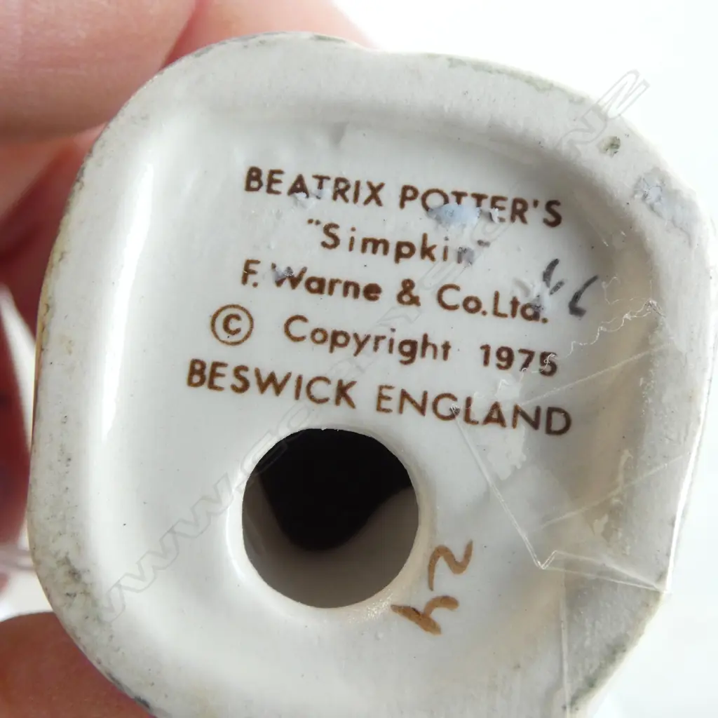 BESWICK BEATRIX POTTER 'SIMPKIN' H.95mm brown backstamp Image 1++
