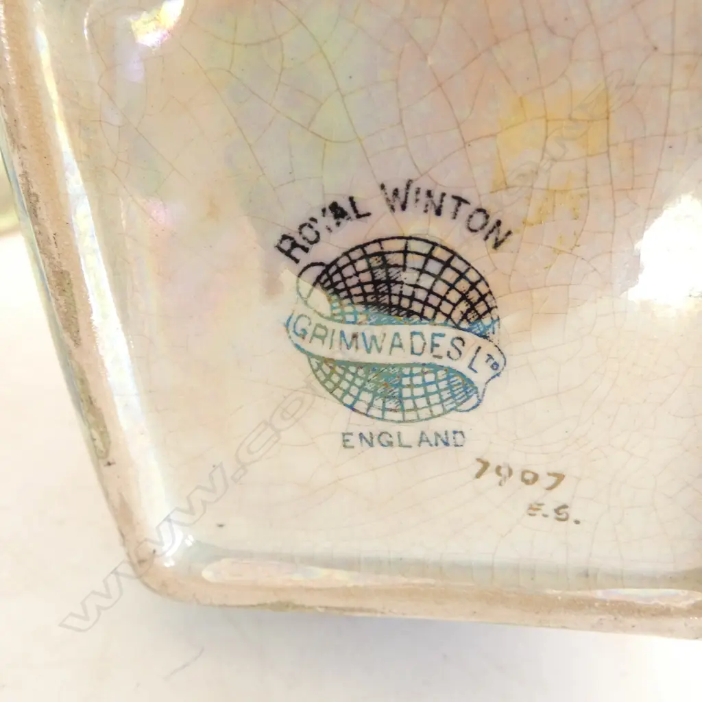 3 PCS GRIMWADES FAIRY LUSTRE WARE, DINNER PLATE, MILK JUG & LIDDED CHALICE, H.230mm, urn lid repaired Image 1++