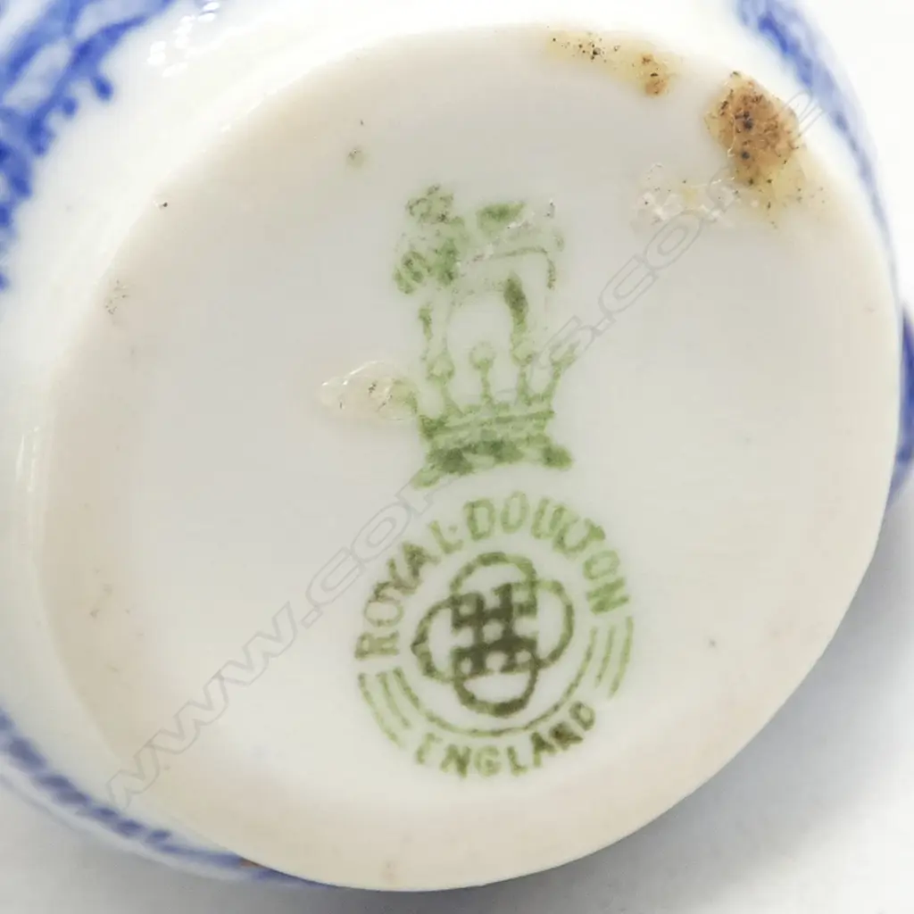 4 ROYAL DOULTON BLUE FLAMBE MINIATURES; squirrel, owl & lambs, H.40-60mm, 1 handle broken Image 1++