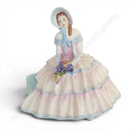 ROYAL DOULTON 'DAYDREAMS' FIGURINE H.150mm