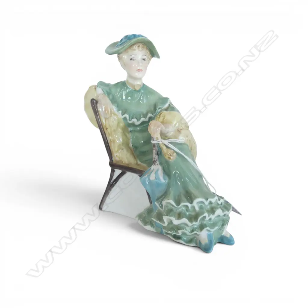 ROYAL DOULTON 'ASCOT' FIGURINE H.145mm Image 1++