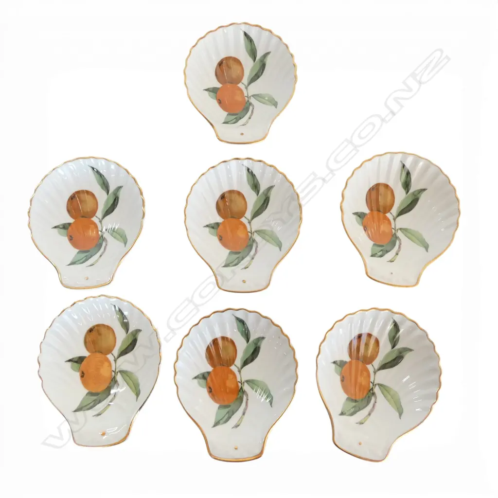 7 ROYAL WORCESTER 'EVESHAM' SCALLOP SHAPED DISHES 125x110mm Image 1++