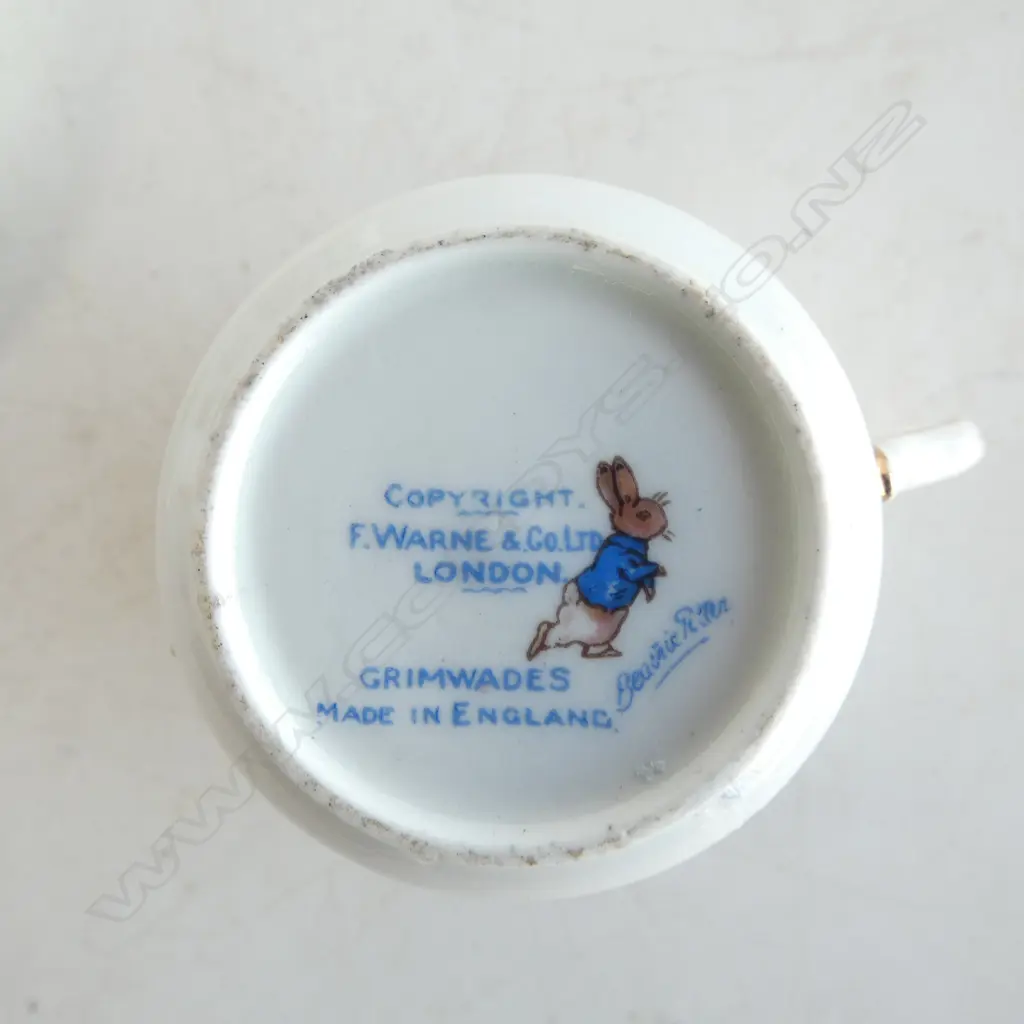 1920s GRIMWADES BEATRIX POTTER PETER RABBIT NURSERY TEASET; TEAPOT, M/S & 2 C/S Image 1++