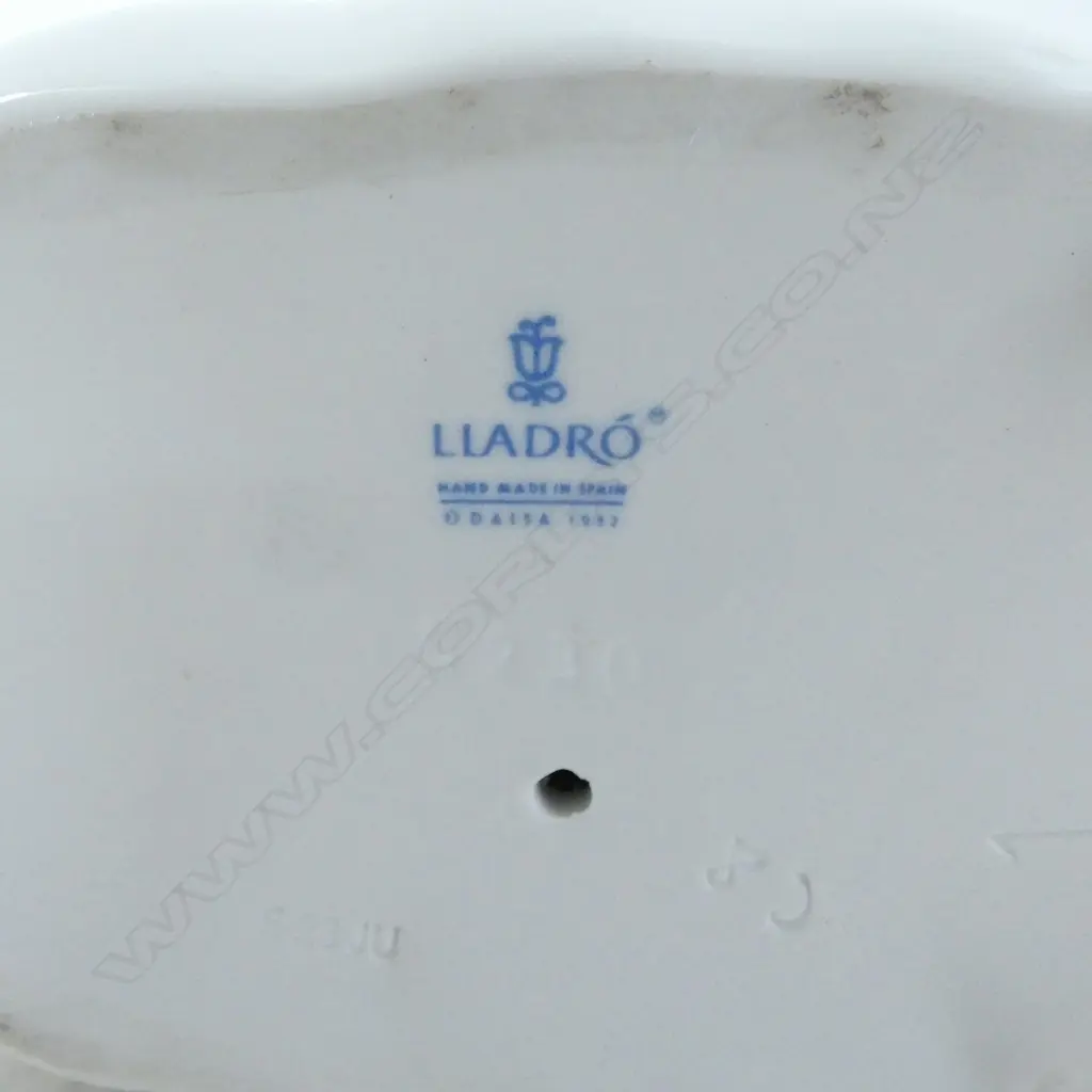 LLADRO SWAN FIGURINE H.215mm Image 1++