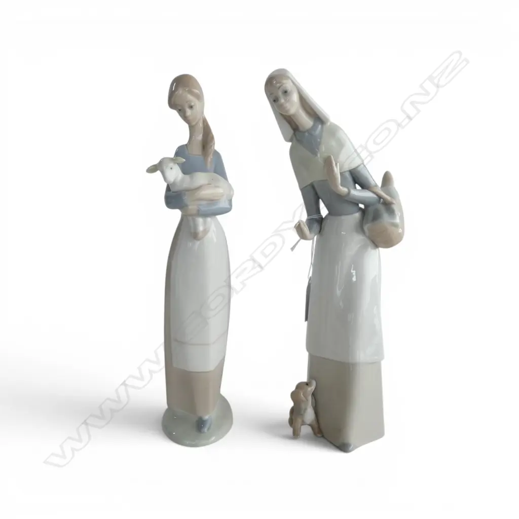 2 LLADRO LADY FIGURINES; LADY & LAMB + LADY & PUPPY H.270mm Image 1++