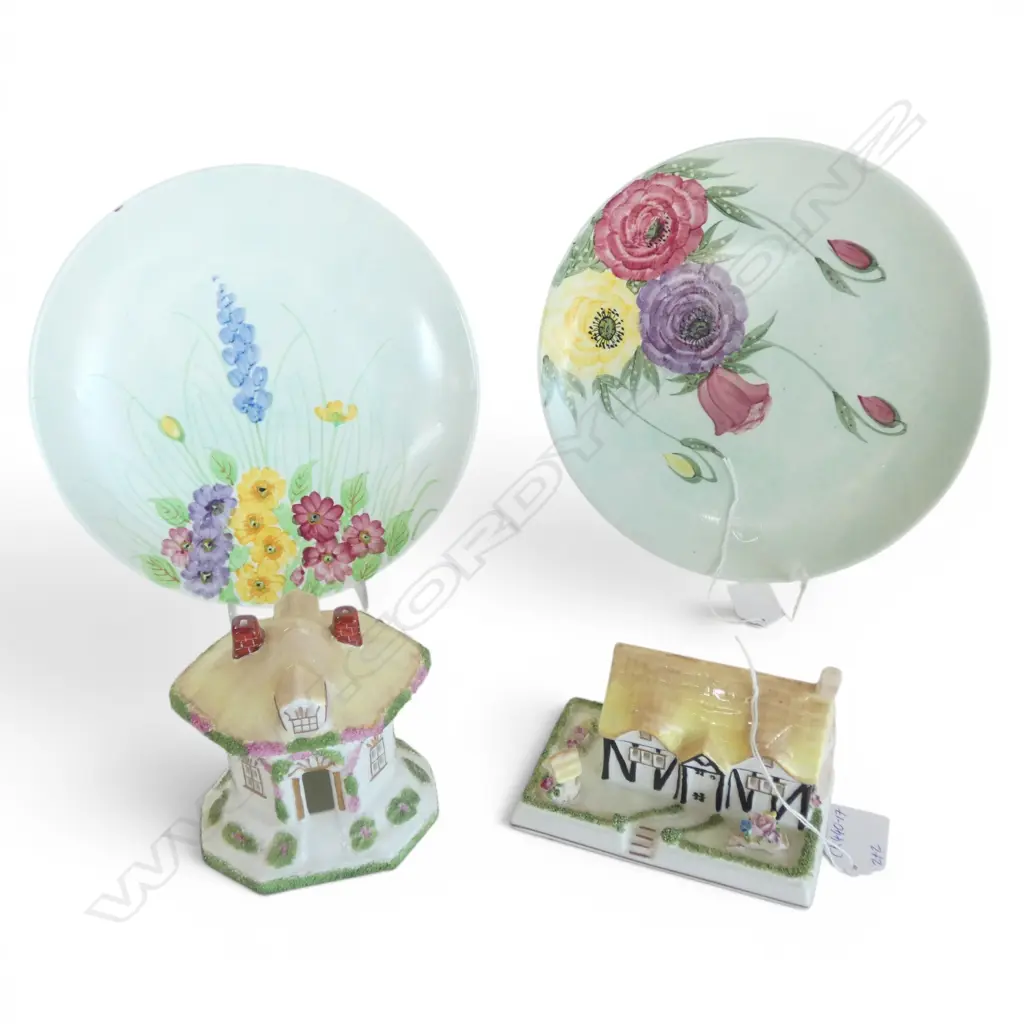 2 RADFORD HAND PAINTED FLORAL PLATES Dia.220mm + 2 COALPORT COTTAGES  one w. hairline crack to base Image 1++