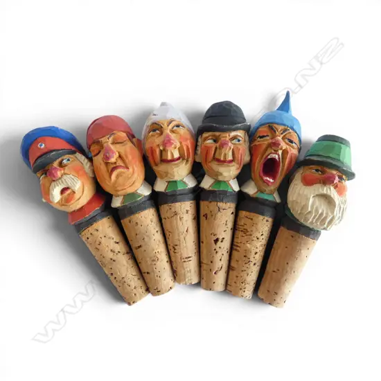 6 NOVELTY HEAD CORK STOPPERS L.140mm