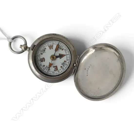 WWI MILITARY PLATED COMPASS 37886 w. military broad arrow