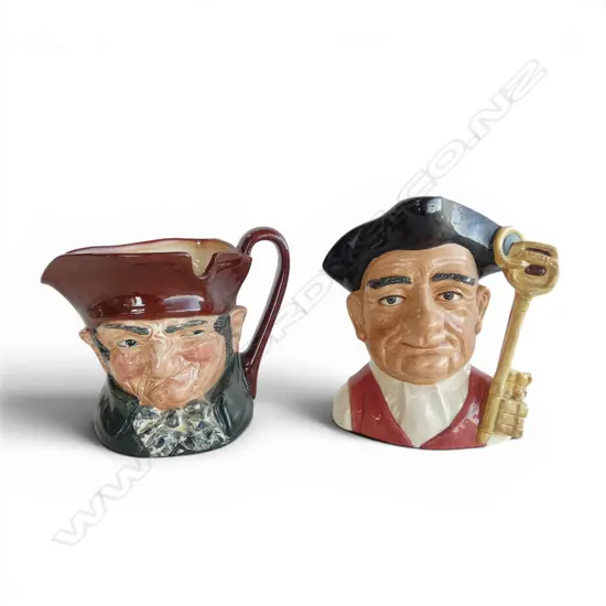2 LARGE SIZE ROYAL DOULTON CHARACTER JUGS OLD CHARLIE & WILLIAMSBURG GAOLER H180MM