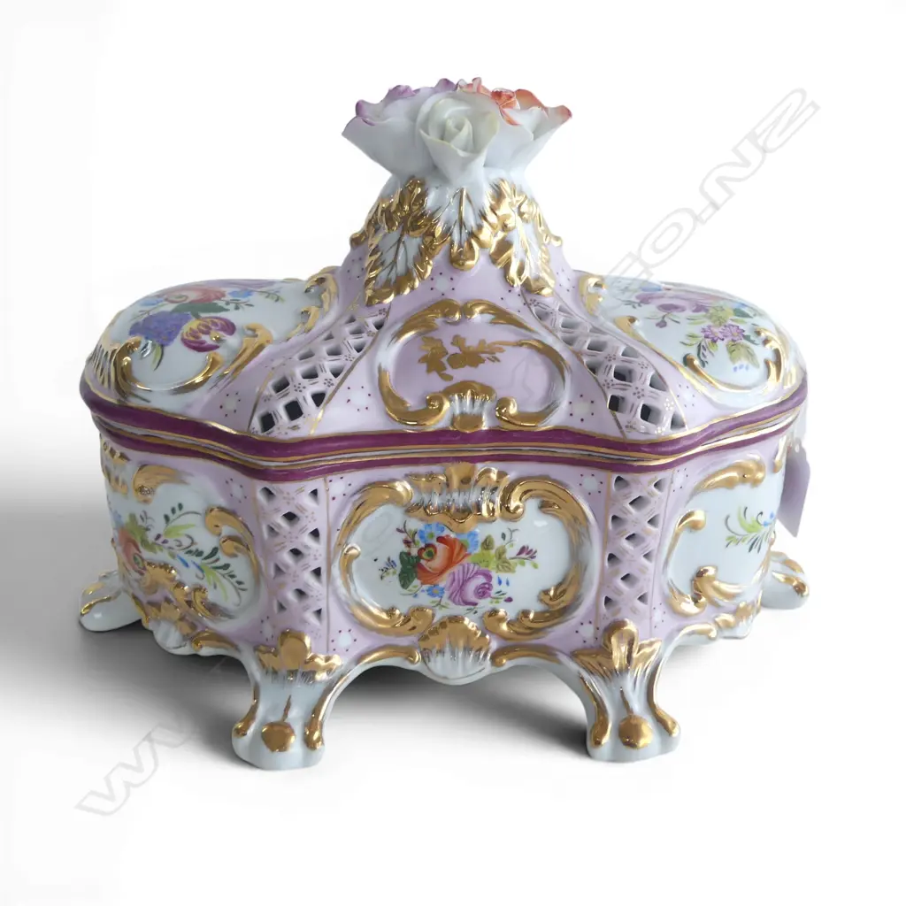 LG LIMOGES DECORATIVE LIDDED CONTAINER W.290mm Image 1++