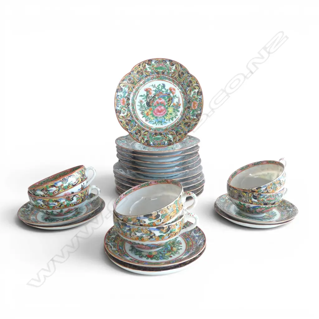 ASST. VINTAGE FAMILE ROSE CHINA; 5 PLATES, 6 CAKE PLATES, 6 SAUCERS & 4 EGGSHELL TEACUPS one w. hairline Image 1++