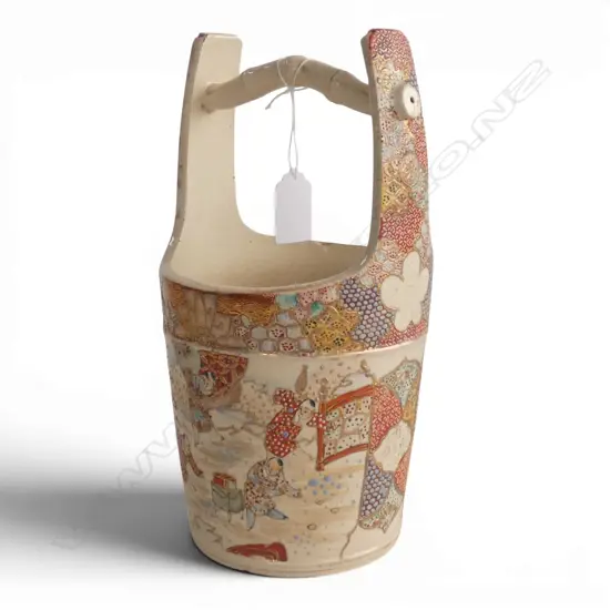 JAPANESE SATSUMA HANDPAINTED BUCKET VASE SIGNED H260MM