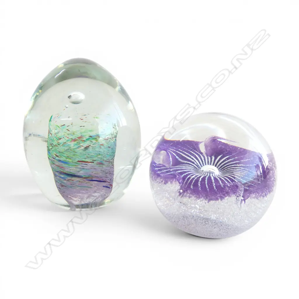 2 CAITHNESS ART GLASS PAPERWEIGHTS 'FLEUR' & 'PETUNIA' Image 1++