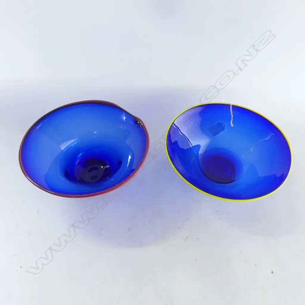 2 BLUE ART GLASS BOWLS 240 / 220mm dia Image 1++