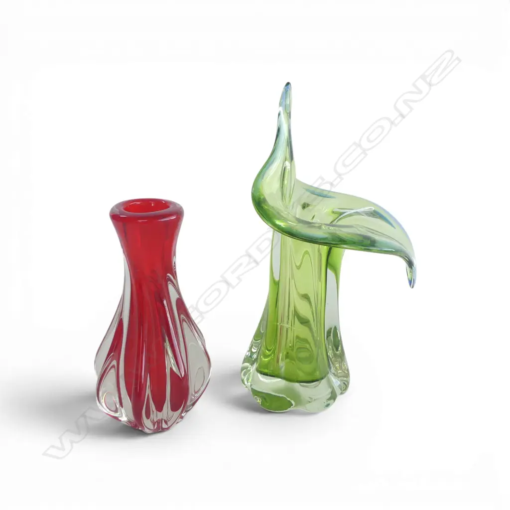 JACK-IN-THE-PULPIT ART GLASS VASE H.305mm + RED GLASS VASE  Image 1++