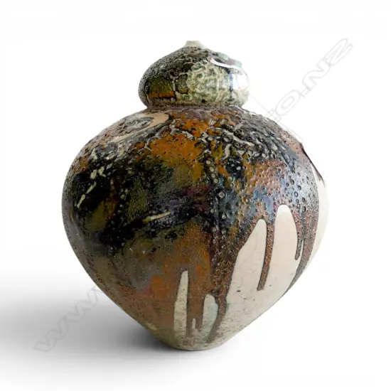 20thC NZ STUDIO POTTERY VASE w CUPOLA DOME, H.300mm, hairline crack to dome