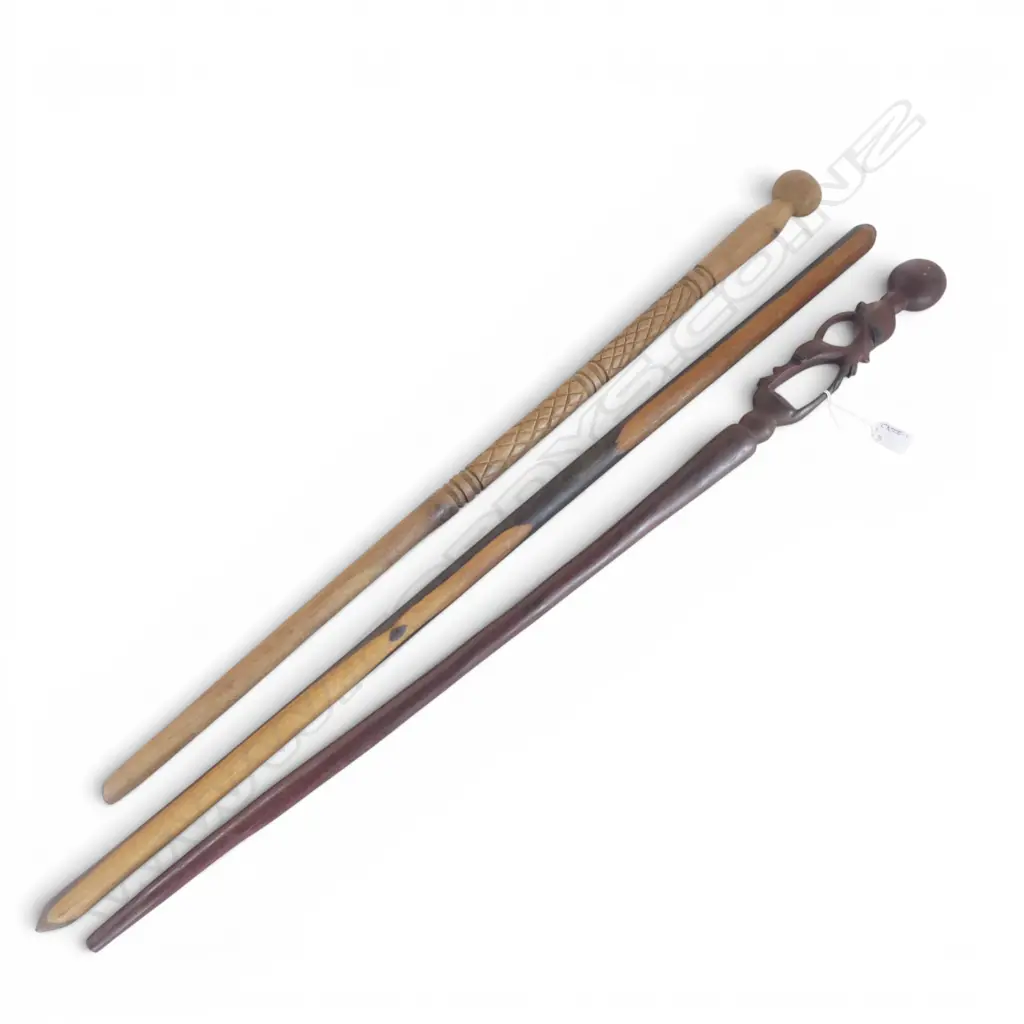 3 WALKING STICKS; TWO CARVED L.1000mm Image 1++