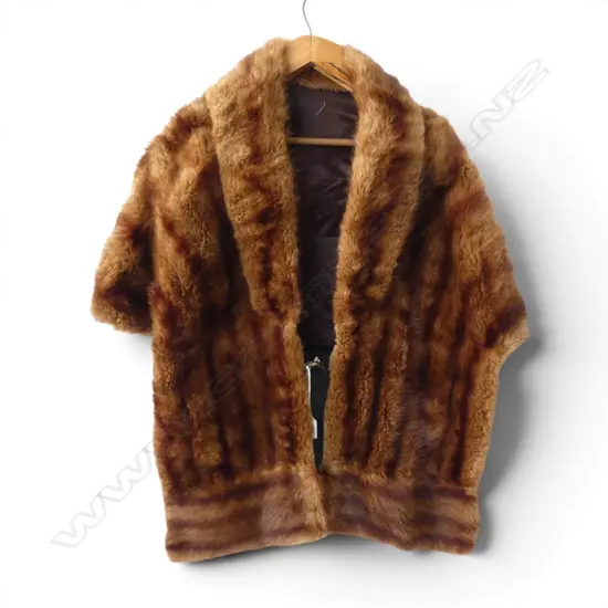 FUR STOLE
