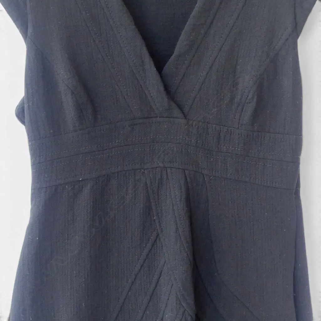 KAREN MILLEN 100% PURE WOOL BLACK DRESS SIZE SMALL Image 1++