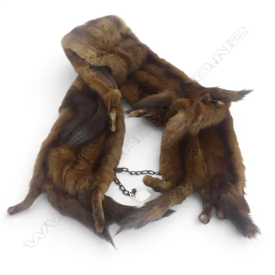 FUR STOLE