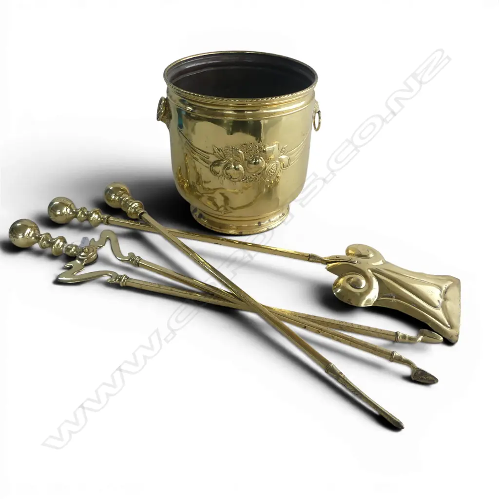 BRASS BUCKET H.250mm + 3 FIRE TOOLS Image 1++