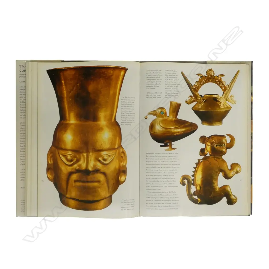 TWO GOOD JEWELLERY BOOKS 'BVLGARI' AND 'THE WORLD'S GREATEST TREASURES' (From the estate of jeweller Simon Misdale) Image 1++